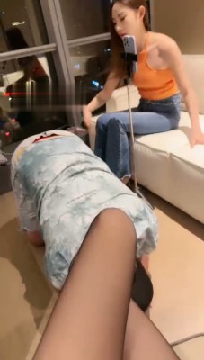 【亚兮】双模特S的脚下奴【双视角完整版】_HD绳艺资源