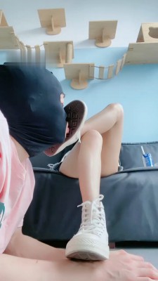 图片[3]_【甜一】帆布鞋白袜-深喉/胯下磕头/舔脏鞋吃袜子_HD绳艺资源