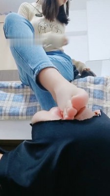 图片[10]_【羌爷】原味白袜裸足闻舔/运动鞋踩踏_HD绳艺资源