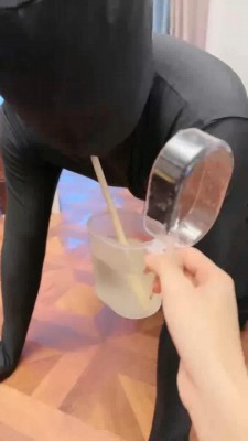 图片[8]_【沅芷大人】开发博主小姐姐当S首调-踩踏/骑马sp/鞋底耳光_HD绳艺资源