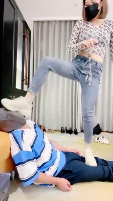 图片[2]_【莫妮卡S】舔闻脏鞋底/原味白短袜_HD绳艺资源