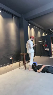 图片[7]_【冰诺】囚禁狗笼/抽耳光/全体重踩踏_HD绳艺资源