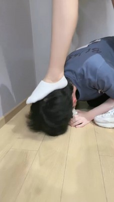 图片[6]_【妆主大大】爬山后超臭原味白袜辱狗_HD绳艺资源