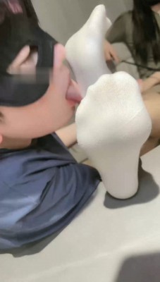 图片[7]_【妆主大大】爬山后超臭原味白袜辱狗_HD绳艺资源