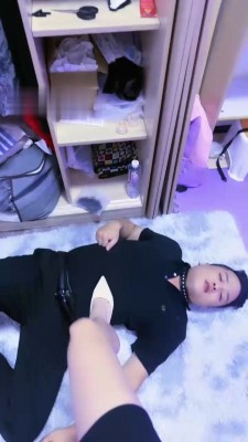 图片[2]_【滔滔】镜前发骚-高跟裸足恋足舔_HD绳艺资源