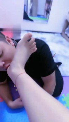 图片[4]_【滔滔】镜前发骚-高跟裸足恋足舔_HD绳艺资源