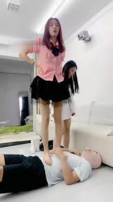 图片[14]_【术术】长靴短靴踩踏踢踹/舔脏鞋臭袜/喂口水_HD绳艺资源