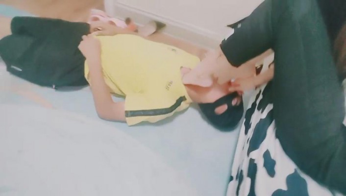 图片[9]_【萤火大人】保鲜膜绳艺技巧/白袜塞嘴/训练踢踹/踩脖掐脖窒息_HD绳艺资源