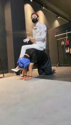 【冰诺】人肉坐垫/吊绑重度训练_HD绳艺资源