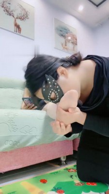 【林夕】母畜-原味高跟肉丝脚闻舔/绳艺技巧/训练踩踏【双视角版】_HD绳艺资源