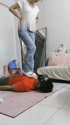 图片[10]_【珈瑶】运动后原味袜辱/骑马/喝圣水/当脚垫【完整版】_HD绳艺资源