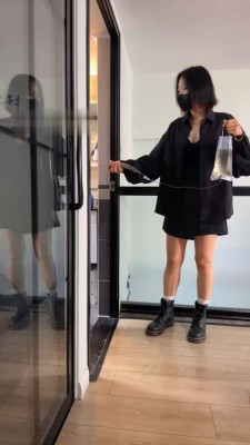 【朱砂痣】舔短靴白袜/圣水盛宴/训练_HD绳艺资源