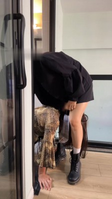 图片[2]_【朱砂痣】舔短靴白袜/圣水盛宴/训练_HD绳艺资源