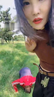 【孤傲女帝】户外调-骑马/高难度挑战踢踹/耳光/提档踩踏_HD绳艺资源