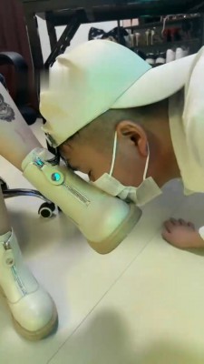 图片[4]_【雯雯】老师被虐杀虐-舔脏鞋/胯下辱/闻鞋窝舔裸足_HD绳艺资源