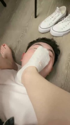 图片[4]_【知世sama】素人小姐姐-帆布鞋白袜气味辱_HD绳艺资源