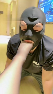 图片[4]_【花兮玥】高跟黑丝踩踏喂食_HD绳艺资源