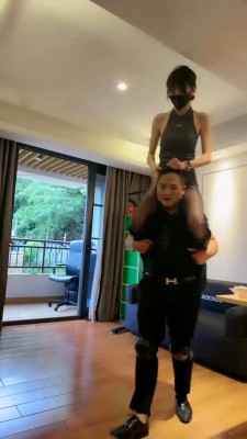 图片[2]_【高难度挑战美学】室内骑马骑脖/训练/窒息/舔jio_HD绳艺资源