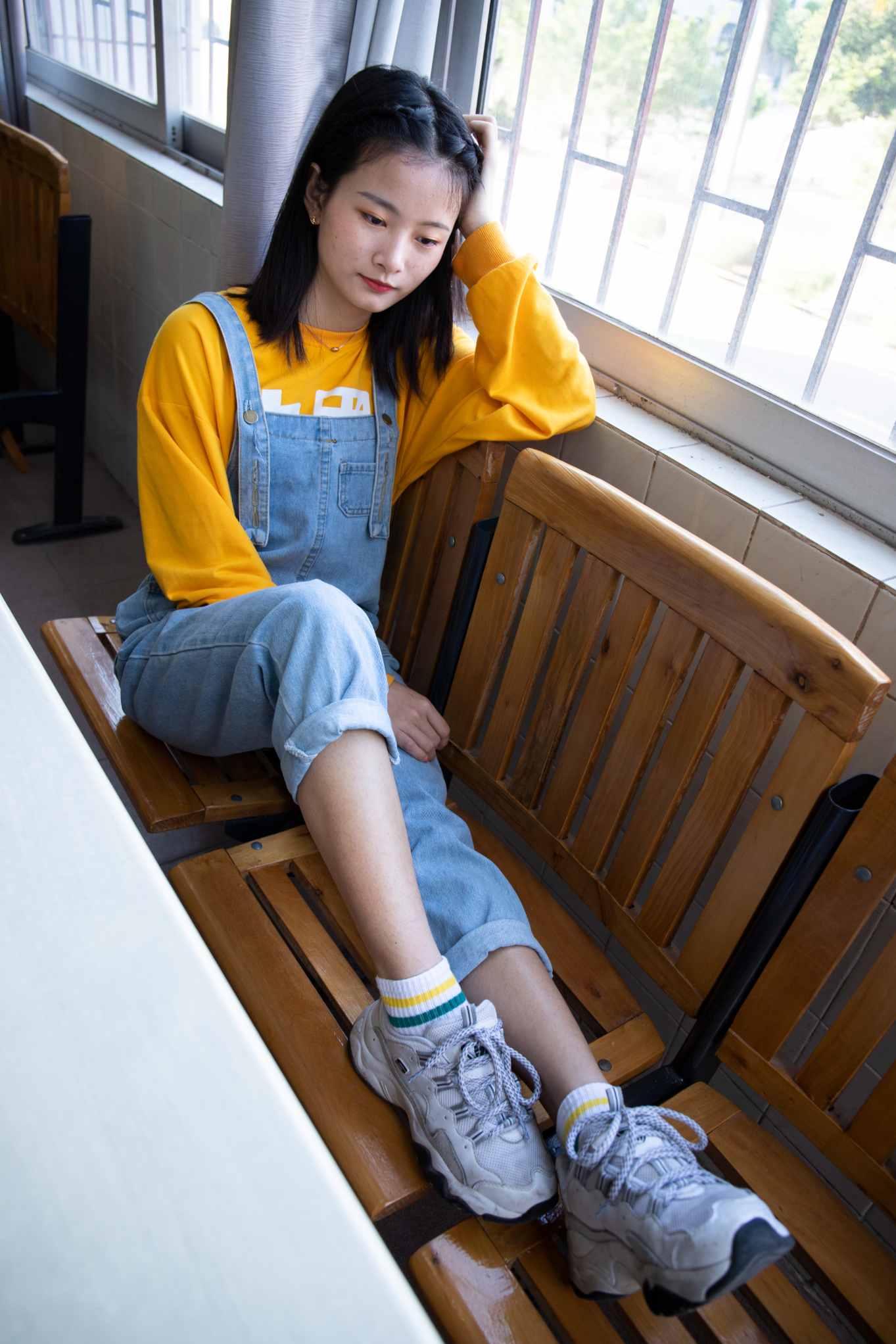 [南国足艺]19-刁钻的角度 四川妹子琳琳教室秀美脚_HD绳艺资源