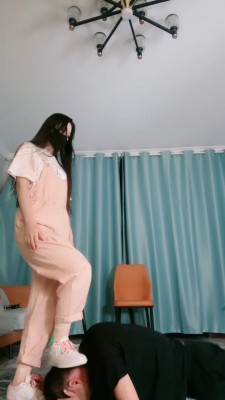 图片[4]_【猫神大人】转胯训练/运动鞋原味脚踩脚垫/喝洗脚水_HD绳艺资源