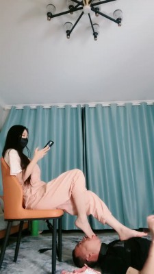 图片[5]_【猫神大人】转胯训练/运动鞋原味脚踩脚垫/喝洗脚水_HD绳艺资源