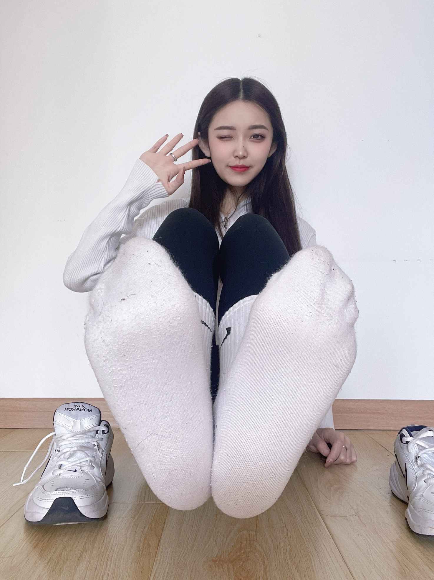 [织梦映像]美女自拍系列第一期_HD绳艺资源