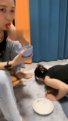 图片[2]_【伊晨】开发抖M闺蜜下跪做狗【下】_HD绳艺资源