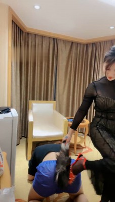 【木子大大】当众开发韩国欧巴做狗_HD绳艺资源