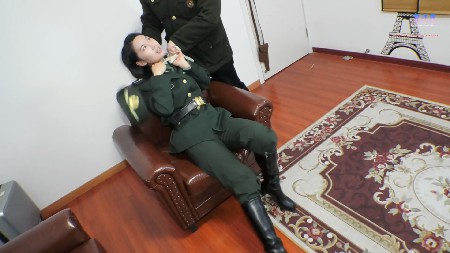 【芳草冰视】突袭机密处_HD绳艺资源