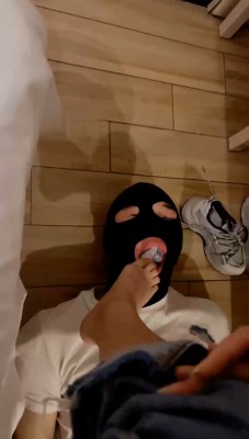 图片[8]_【绝美兔绳艺导师】闻舔脏运动鞋白袜裸足_HD绳艺资源