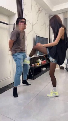 图片[9]_【双胞胎萌主】黑丝御姐S辱-运动鞋踩踏/短靴踢裆/转胯深喉浓痰_HD绳艺资源