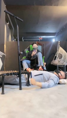 图片[3]_【冰诺】全体重跳踩人体蹦床_HD绳艺资源