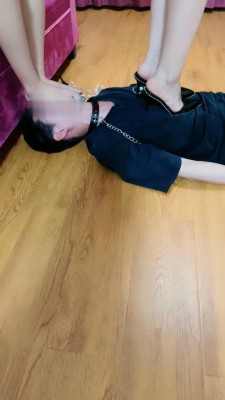 图片[4]_【琴清双S】双主调私奴–清理各种鞋/高跟踩踏/骑马踢裆_HD绳艺资源