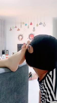 图片[4]_【蜜糖情侣】近距离裸足闻舔恋足调_HD绳艺资源