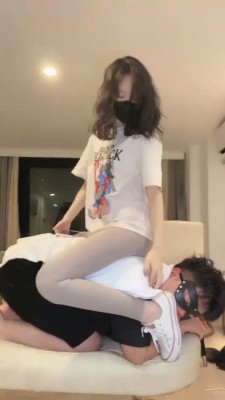 图片[9]_【万一】情侣主虐绿帽-人体擦鞋器【下】_HD绳艺资源