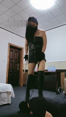 图片[9]_【魔蝎】长靴绳艺导师重度刑虐_HD绳艺资源