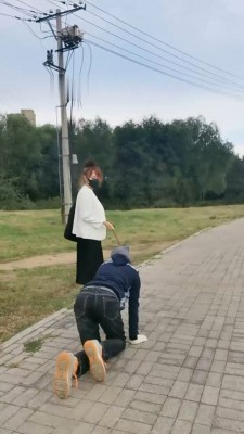 图片[8]_【魔鬼天使】户外犬化遛狗爬行【完整版】_HD绳艺资源