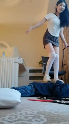 图片[8]_【梓晨】运动鞋白丝辱/踩踏碾压/sp提档_HD绳艺资源