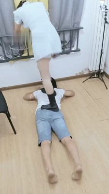 图片[6]_【朱迪绳艺导师】双S-皮鞋踩踏踢踹【双视角版】_HD绳艺资源