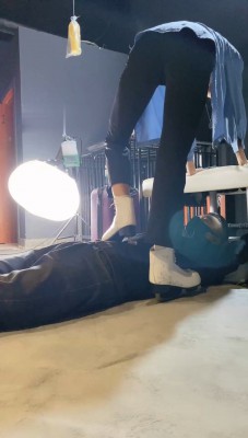 图片[2]_【冰诺】重度全体重踩踏地毯_HD绳艺资源