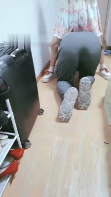 图片[10]_【奶味小仙女】洛丽塔白袜猛踩狗脸_HD绳艺资源