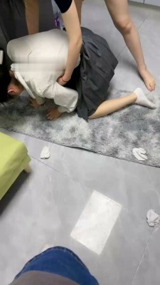 图片[4]_【橙宝】母畜-奴下奴互虐-迷恋白袜_HD绳艺资源