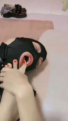 图片[3]_【瑄瑄】迷恋裸足狂舔/皮鞋长筒袜【完整版】_HD绳艺资源