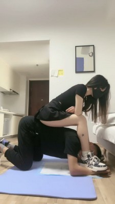 图片[3]_【不期而遇】磕头跪拜/挑战sp/闻棉袜舔鞋底_HD绳艺资源