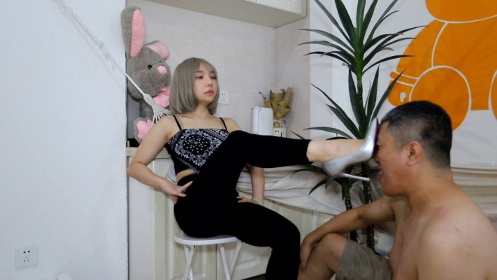 图片[11]_阿丽塔高跟虐狗_HD绳艺资源