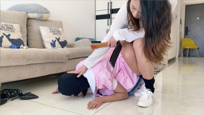 图片[9]_【甜妹女M】女M用舌头舔干净主人鞋底_HD绳艺资源