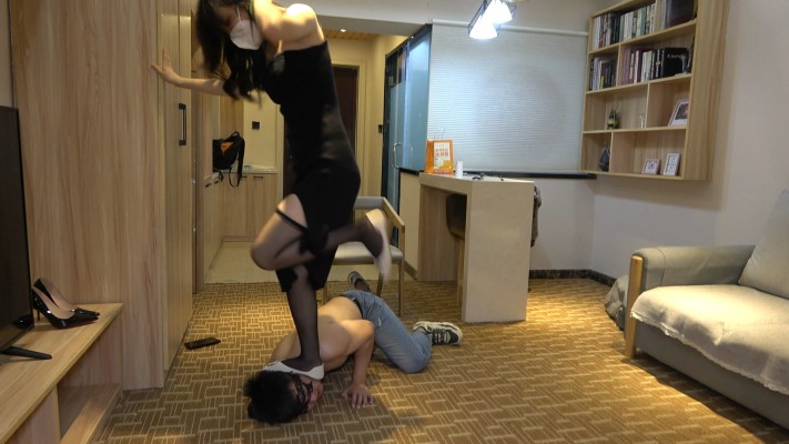 图片[12]_【周一S】高跟挑逗贱狗，平底鞋暴头_HD绳艺资源