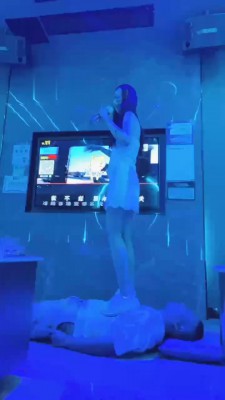 【陈甜女帝】KTV踩踏专场_HD绳艺资源