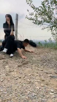 图片[4]_【悦主大大】户外贝壳头踩踏喂食_HD绳艺资源