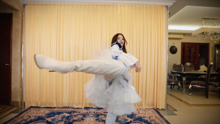 图片[3]_【H.P.L栖心之栈】—女仆背叛踩杀主人_HD绳艺资源